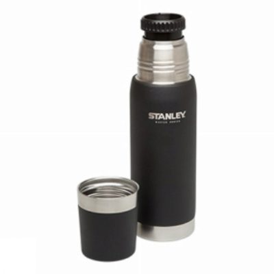 Stanley Master Vacuum Bottle 0.7L Black Stanley Master Vacuum Bottle 0.7L Black